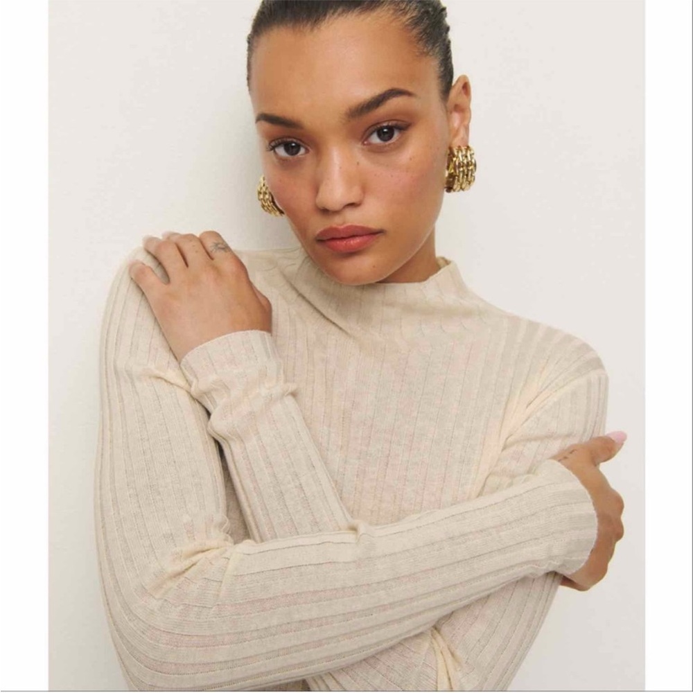 Reformation Cori Ribbed Turtleneck